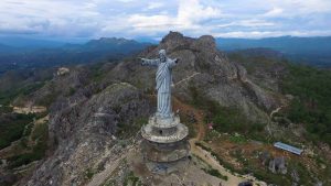 4 Patung Yesus Paling terkenal di Indonsia, salah satunya Terbesar di Dunia
