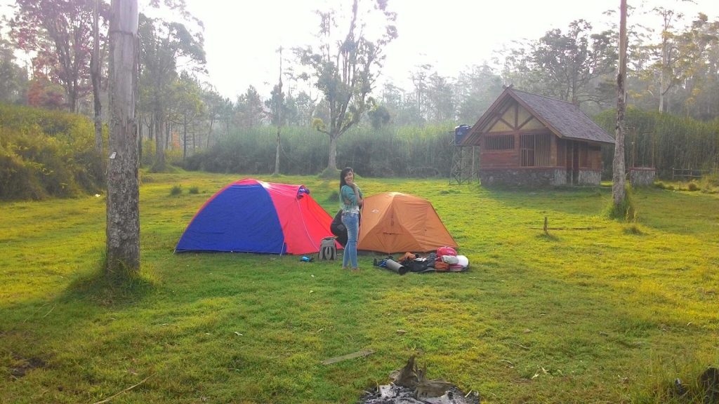 Camping Area (foto :ceritaindepok.blogspot)