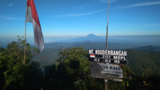 Gunung Rogojembangan