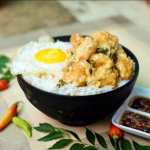 Sedang Hits! Ini Dia 4 Kuliner Saus Telur Asin di Jakarta