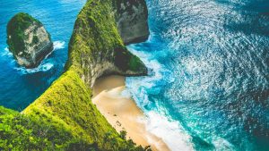 8 Spot Wisata Yang Wajib Kamu Datangi Saat Berlibur Di Nusa Penida