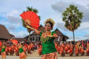 10 Bahasa Daerah yang paling banyak digunakan di Indonesia