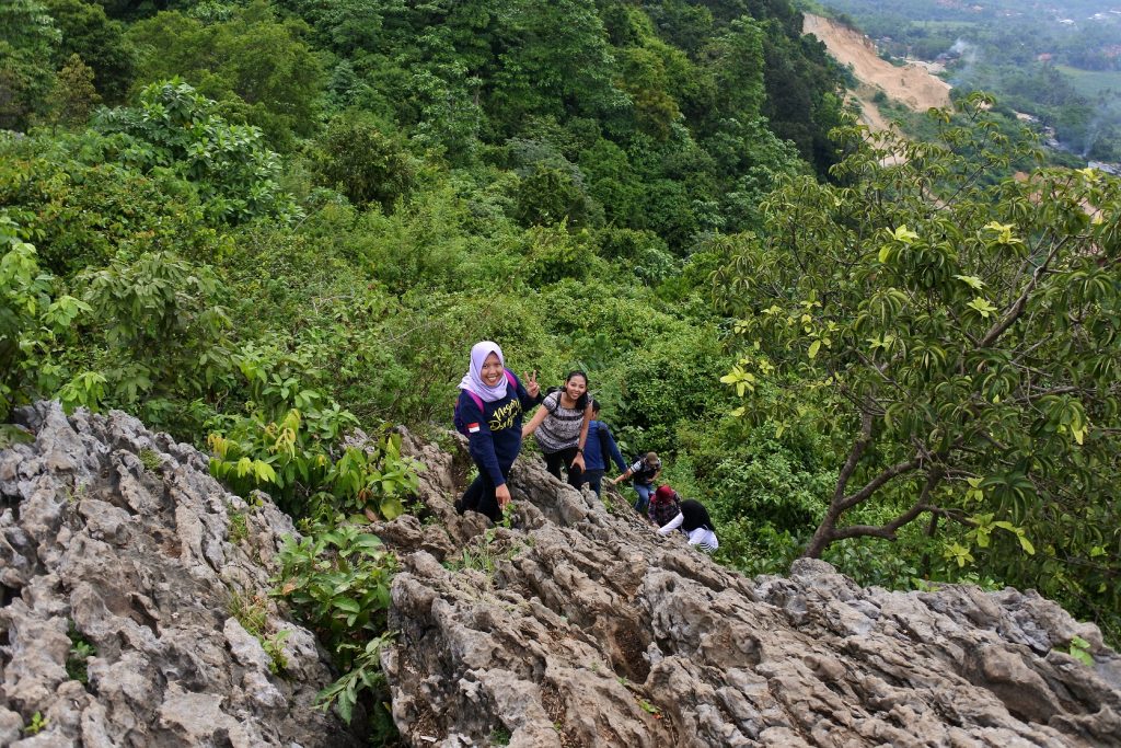 Liputan One Day Trip Puncak Batu Roti dan Bukit Bintang, Bogor